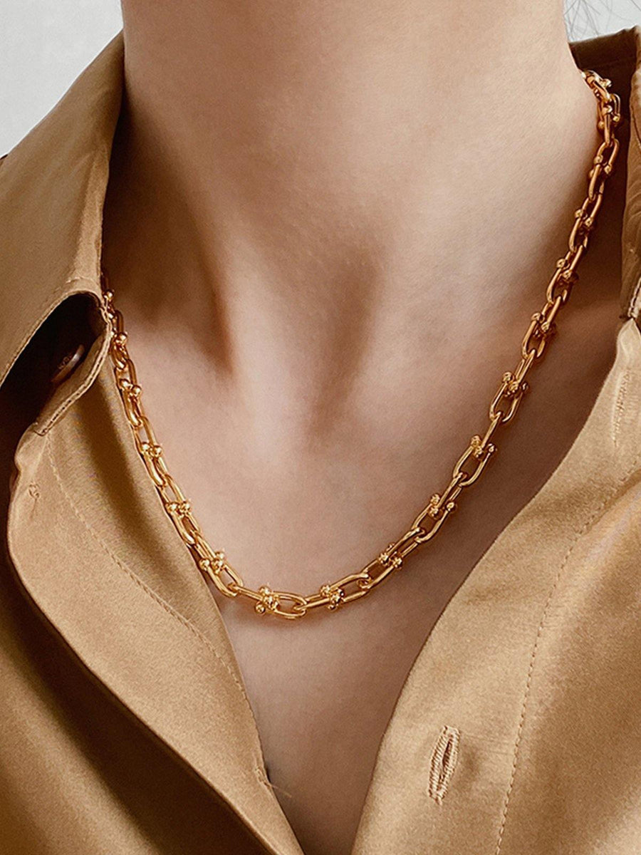 Gold B Chain Necklace – Slowliving Lifestyle